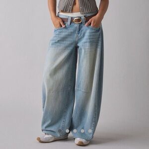 BDG Kayla Cocoon Low-Rise Jean